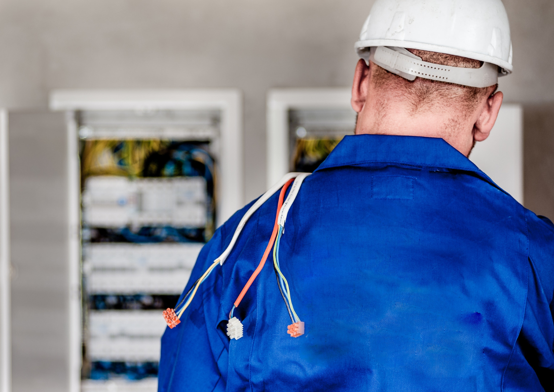Gewerbe dla elektryka w Niemczech – legalny start bez błędów z Polskie Biuro 24